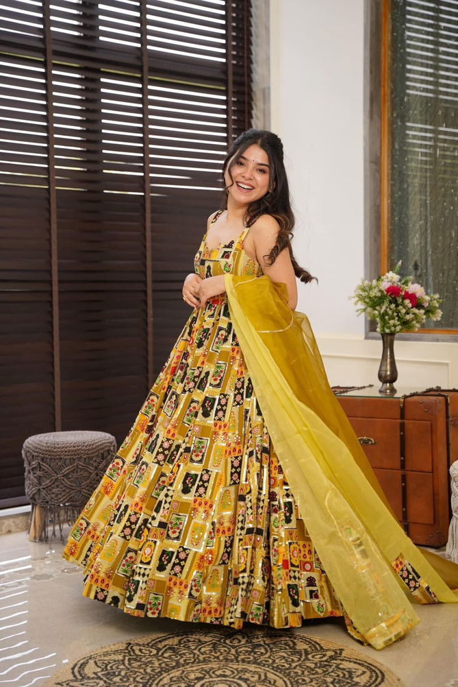 AK 252 Jimmy Organza Silk Digital Printed Anarkali Gown Wholesale Shop In Surat